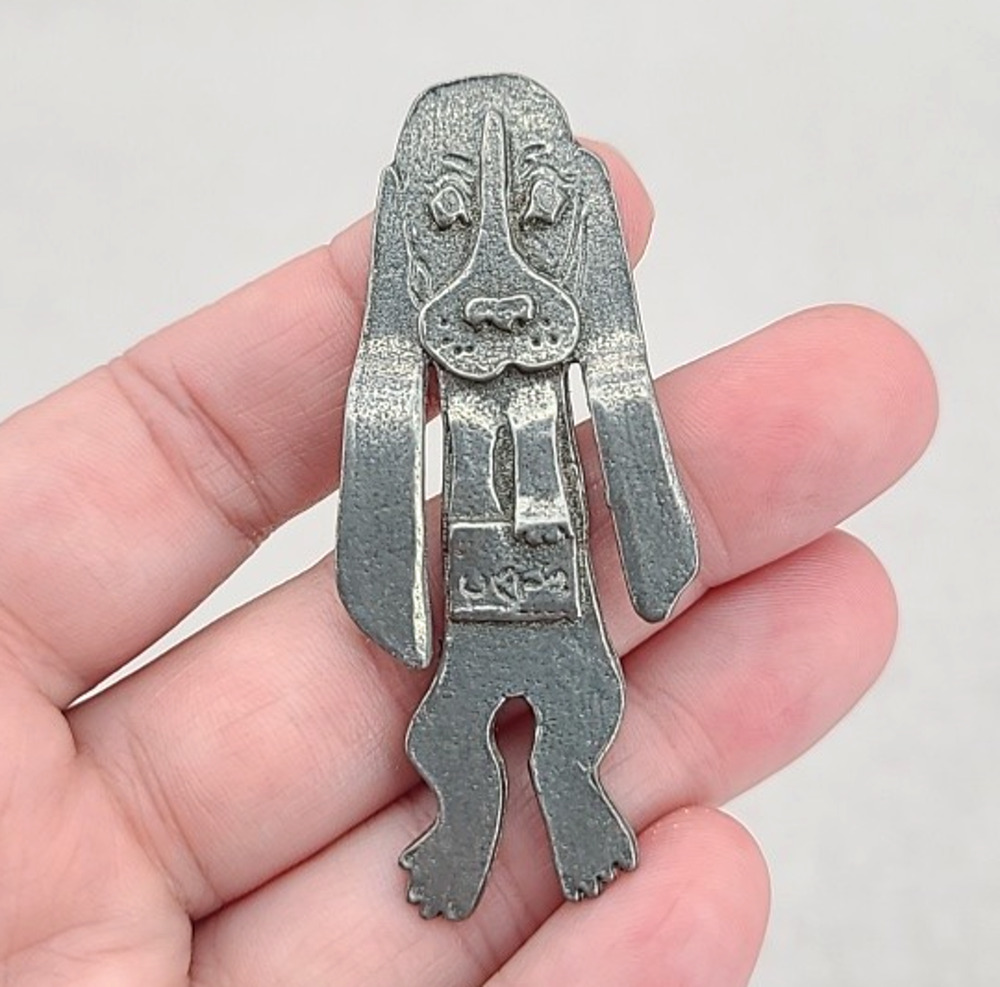 VTG Jerry Jackson Anthropomorphic Pewter Dog Bookmark reading CATS book